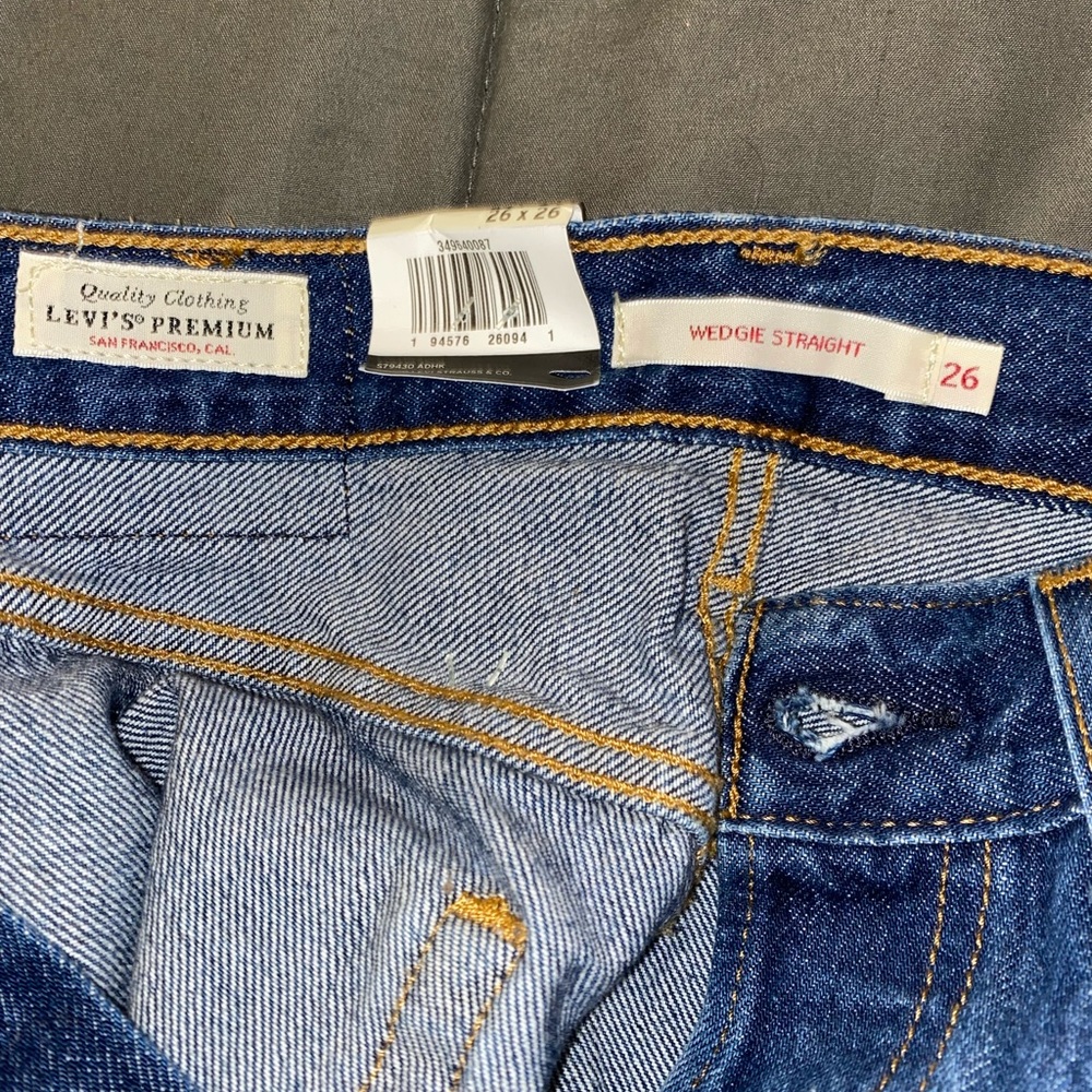 Levi’s jeans - Picture 3 of 7